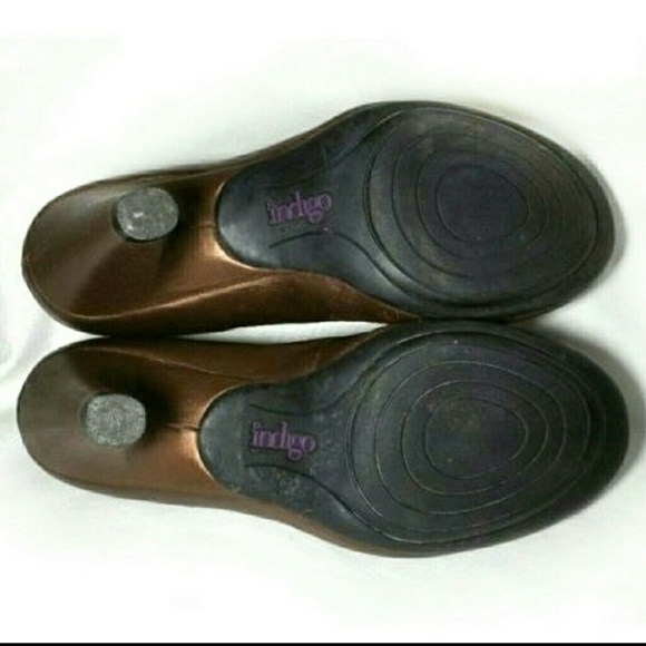 Indigo by Clarks 6 Bronze Classic Career Pumps - Picture 6 of 9